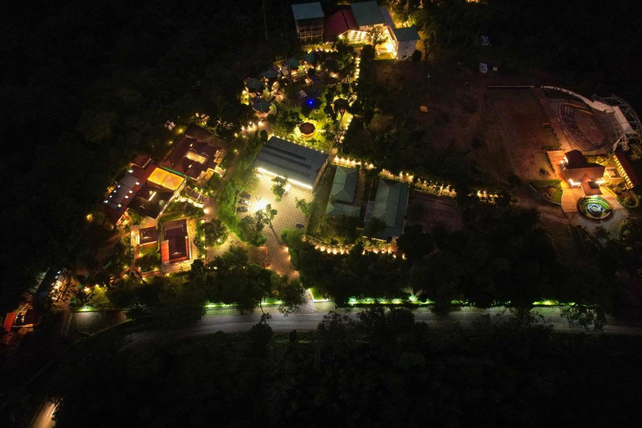Honeydewwz Exoticaa Hotel & Resort Chikmagalūr Εξωτερικό φωτογραφία