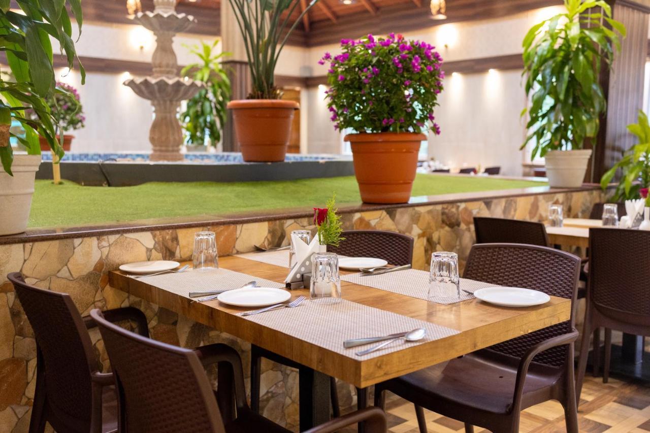 Honeydewwz Exoticaa Hotel & Resort Chikmagalūr Εξωτερικό φωτογραφία